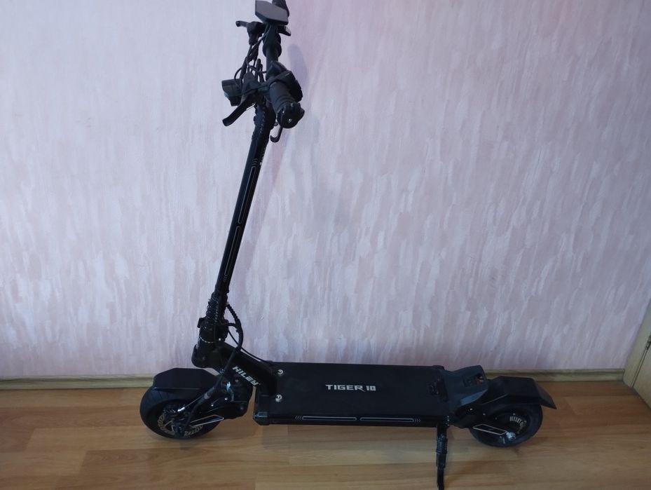 Електросамокат Hiley Tiger 10 GT 60V 23Ah  Два мотори по 1.4 kW