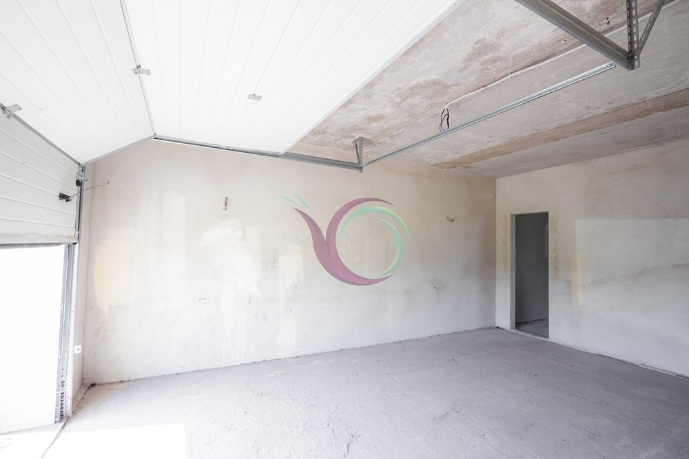 Таунхаус біля озера, в с. Гаразджа