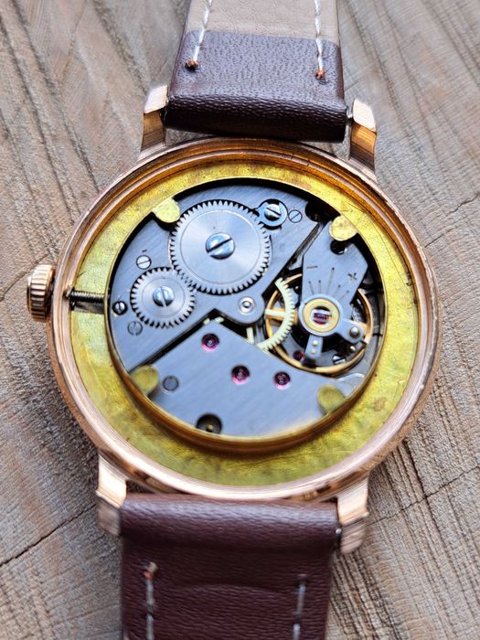 Relógio de pulso de homem, de marca JMB