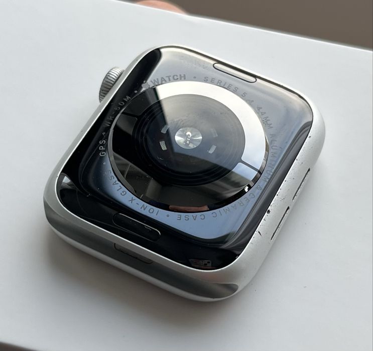 Apple Watch 5 44mm zestaw nowa bateria