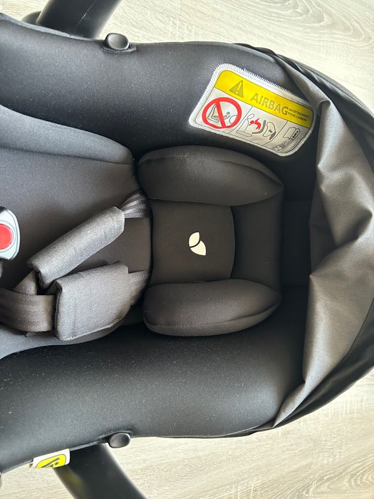 Fotelik Joie i-snug z bazą isofix
