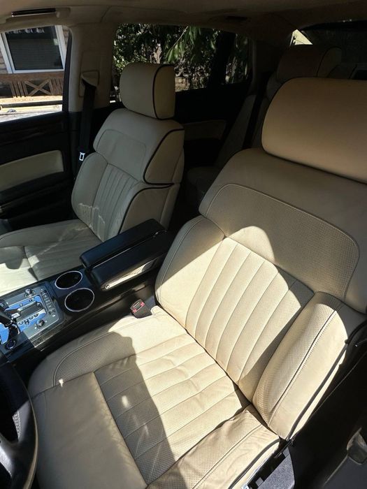 Volkswagen Phaeton 2012