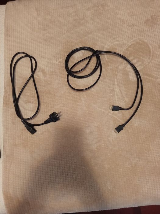 PlayStation 4 Pro Glaciar White 1TB + Extras