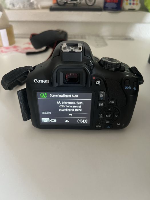 Canon EOS 2000D, Perfeito estado
