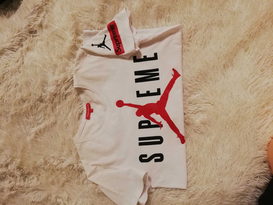 t-shirt SUPREME S M 36 38 t-shirt NIKE JORDAN SUPREME S M 36 38