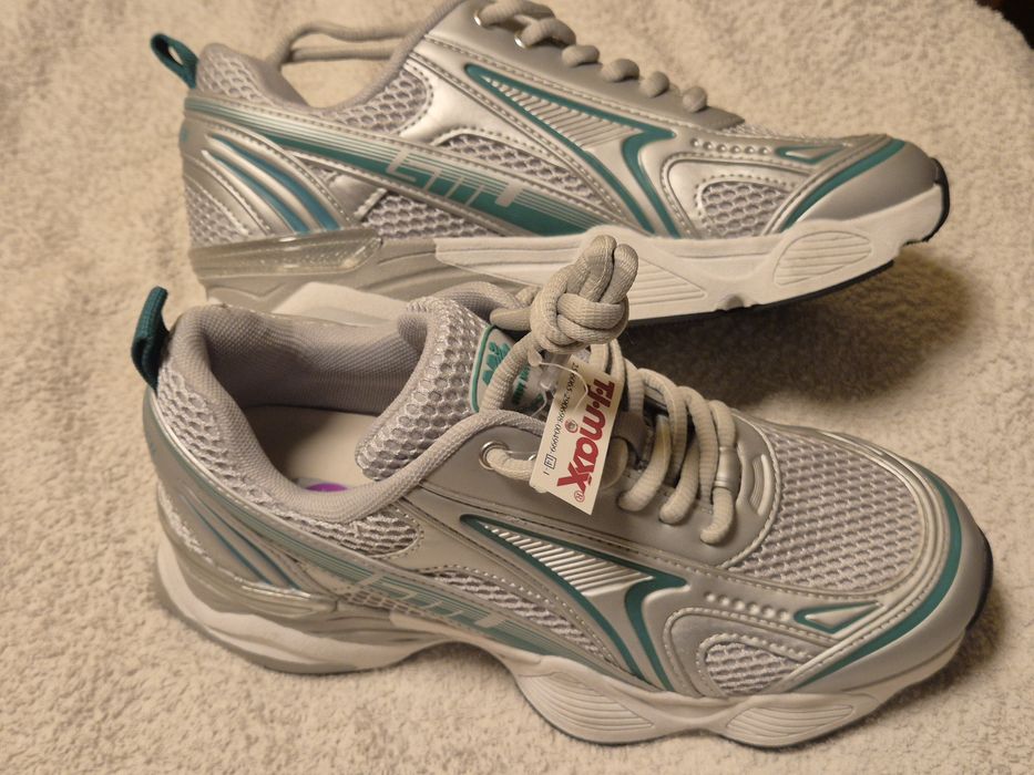 Buty sportowe STEVE MADDEN r38 NOWE!