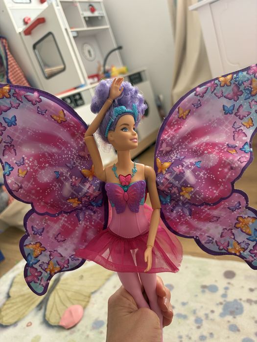 Barbie motyl skladane skrzydla