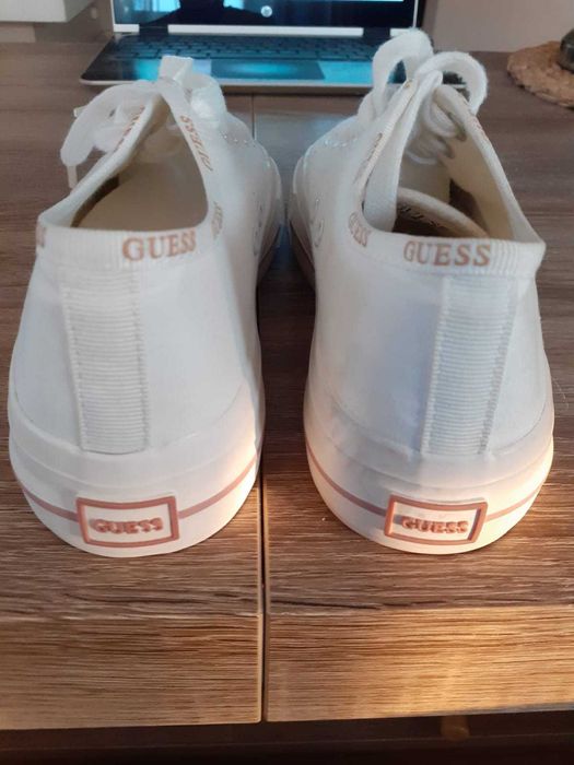 Buty trampki oryginalne nowe GUESS roz.37.Polecam,