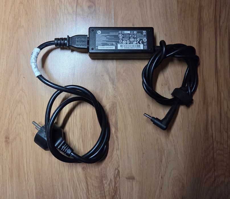 Laptop HP Mini: Intel Atom N2800. 1GB RAM, 292GB SSD