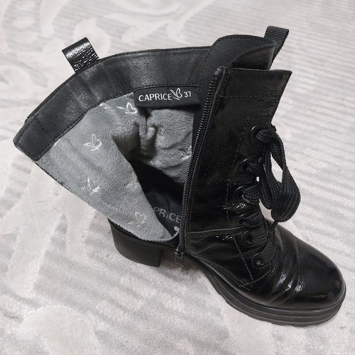 Buty damskie CAPRICE skóra naturalna lakierowana rozmiar 37