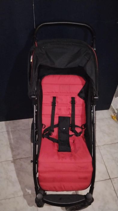 Carrinho de passeio460850676042967040