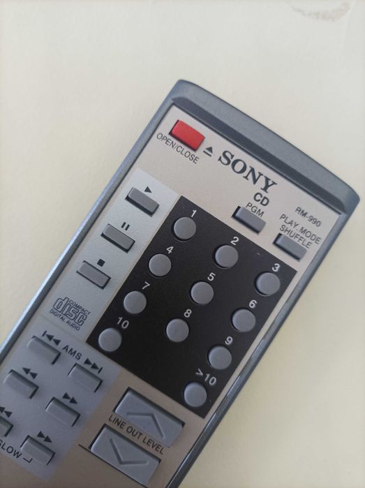 Comando SONY CD Player RM-990