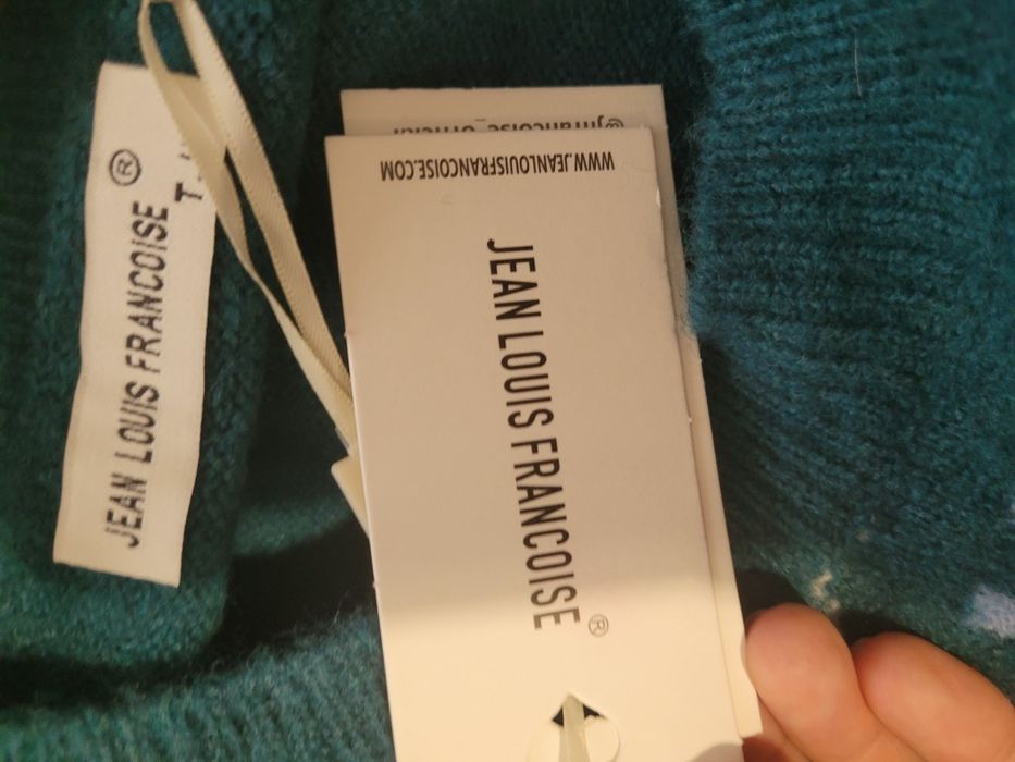 Sweterek świąteczny butelkowa zieleń z wzorkami