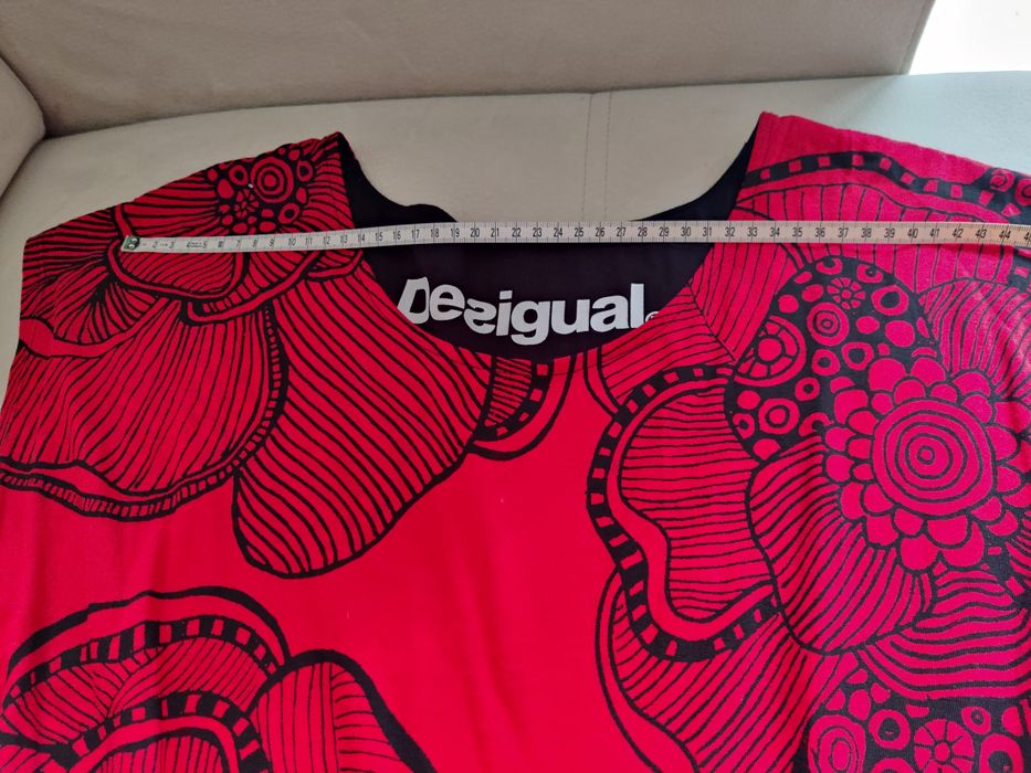 Vestido curto, mangas curtas, preto,vermelho, Novo, Desigual S