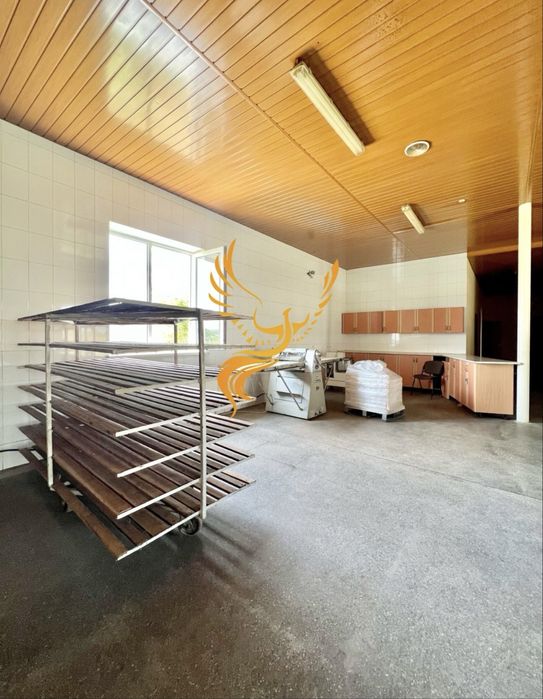 Продаж заводу харчової промисловості. Велика площа, готова інфраструкт