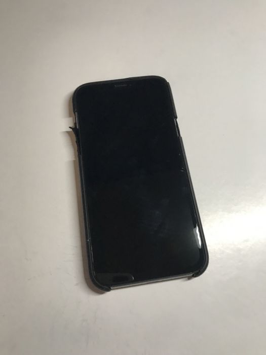 Айфон 10 64гб Newerlock