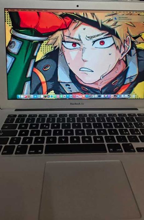 MacBook Air 13'' 2017 - i5, 8GB RAM