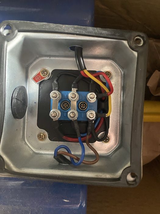 Продам электро двигатель