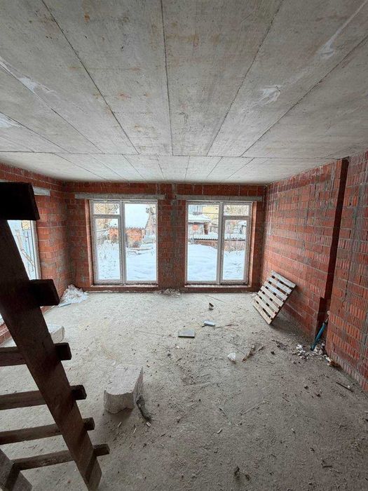 Продаж котеджу в Брюховичах. Без комісії