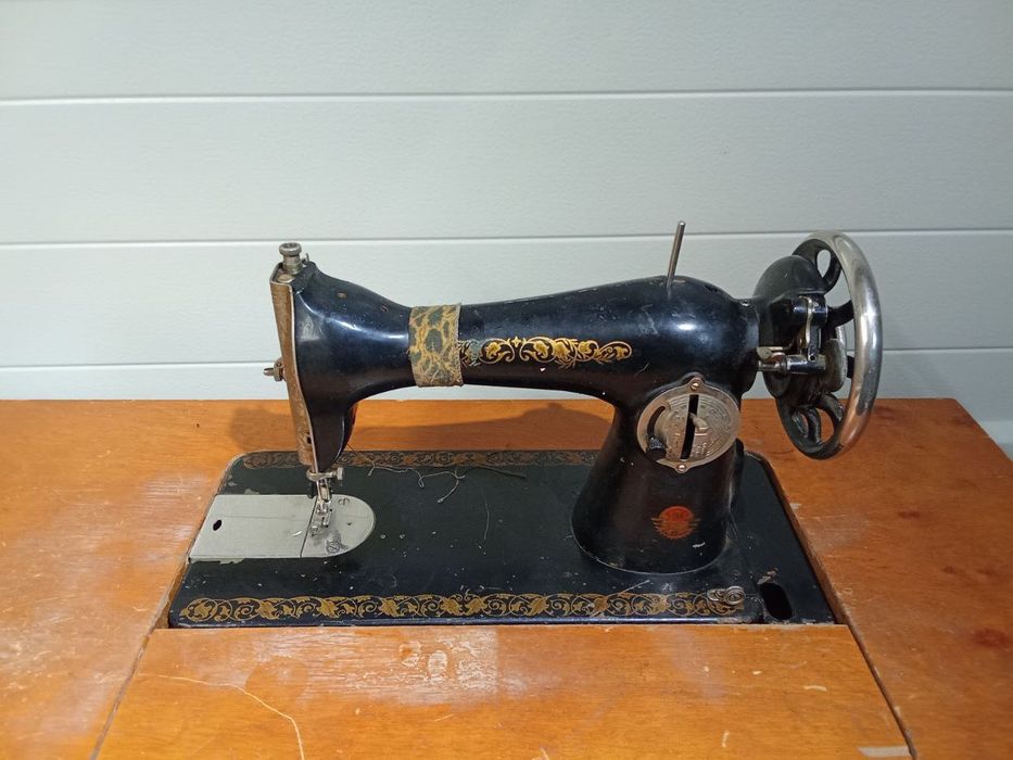 Швейна машинка 1948 р.в. ПМЗ ім.Калініна: 1 550 грн. - Швейные