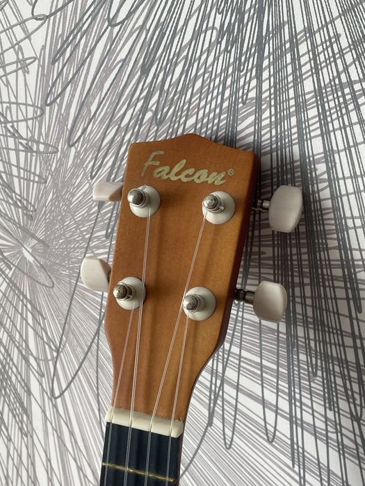 Деревяне Укулеле Falcon