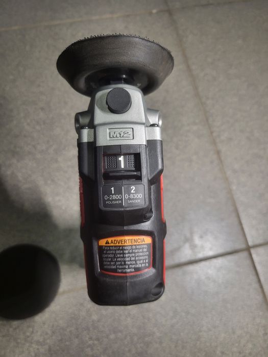 Milwaukee 2438 bps-0 полірувальна машина