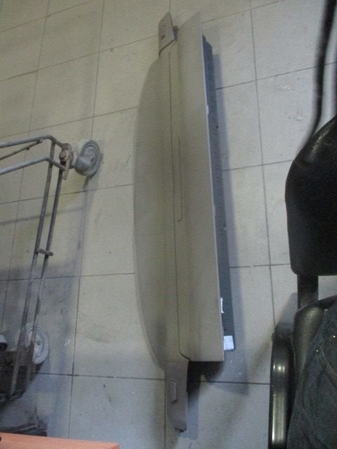 Chapeleira / tampo da mala VOLVO V50 (MW)