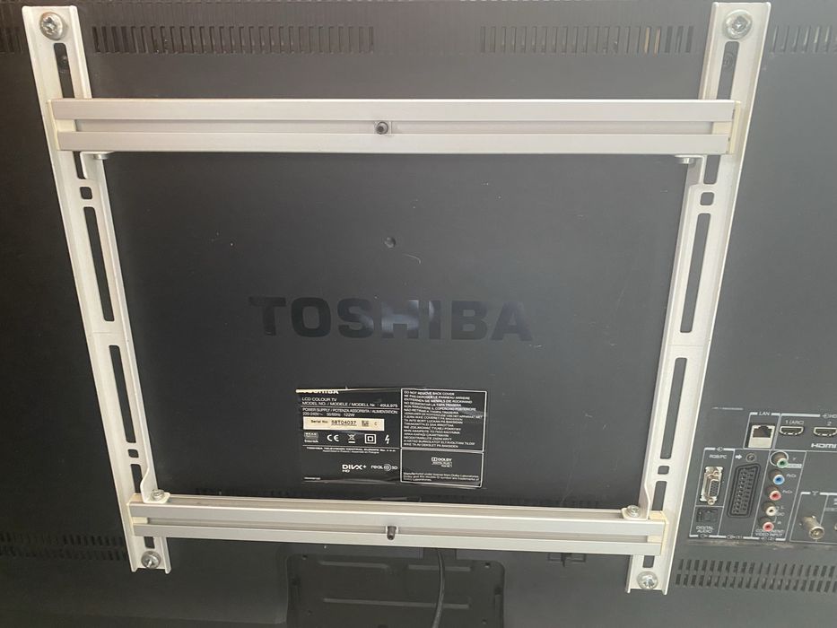 Телевізор Toshiba 40