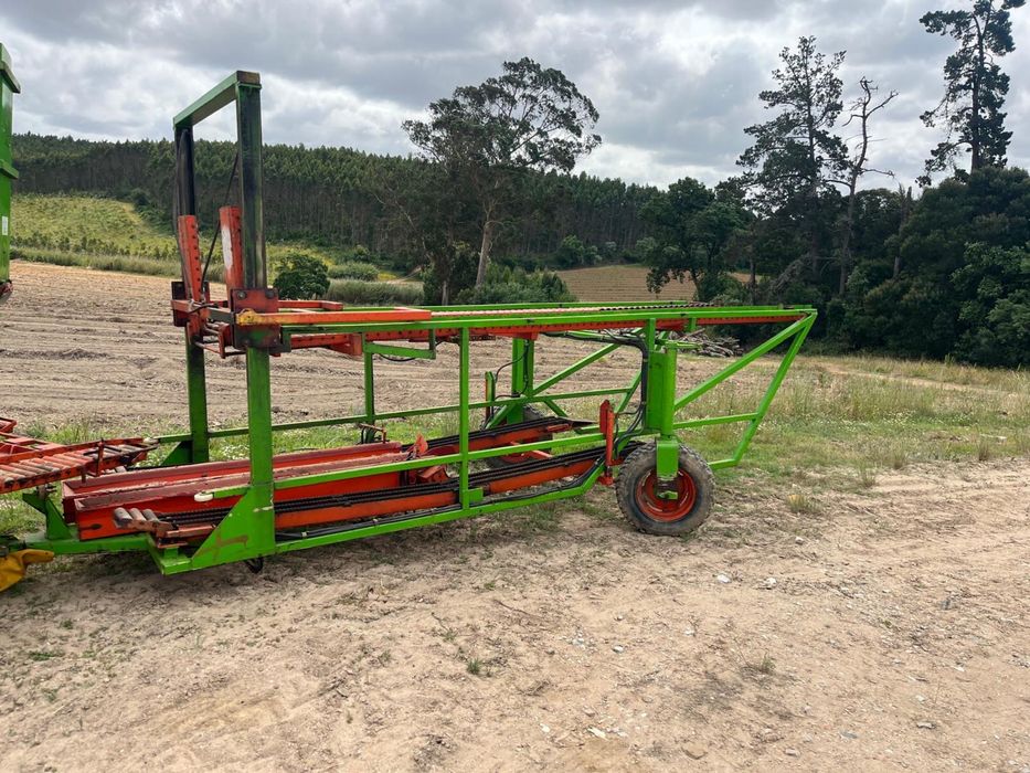 Máquina de colheita de fruta Argilés