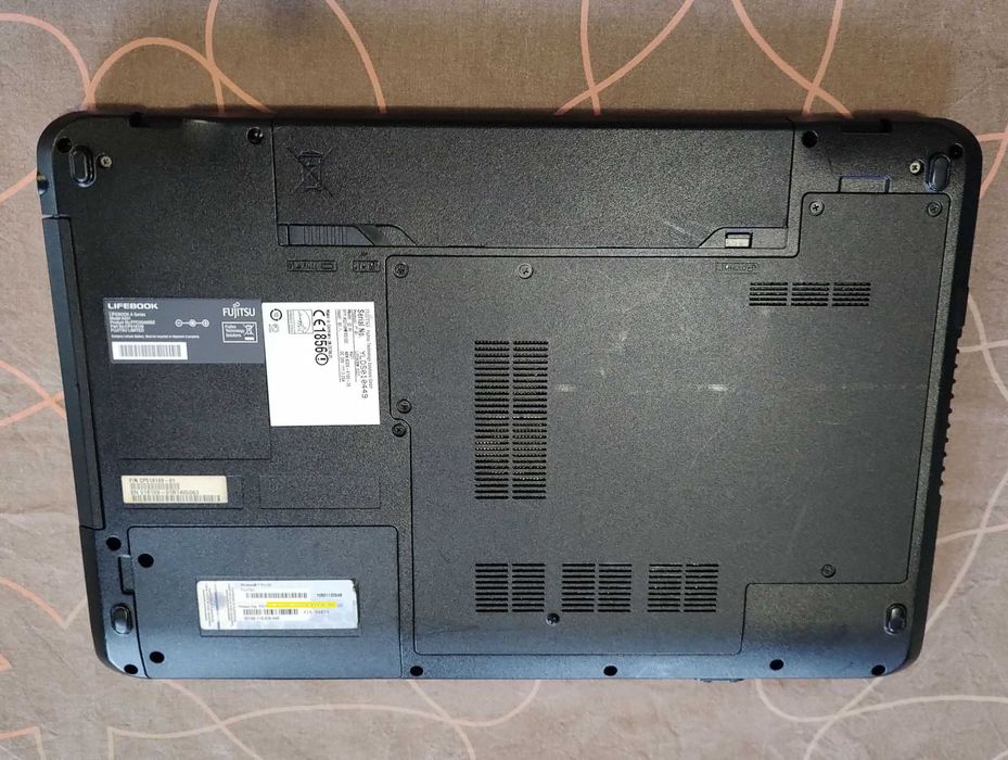 Fujitsu A531, бат.-3год/8GB/SSD 256GB з Win 11 Pro, ліцензія