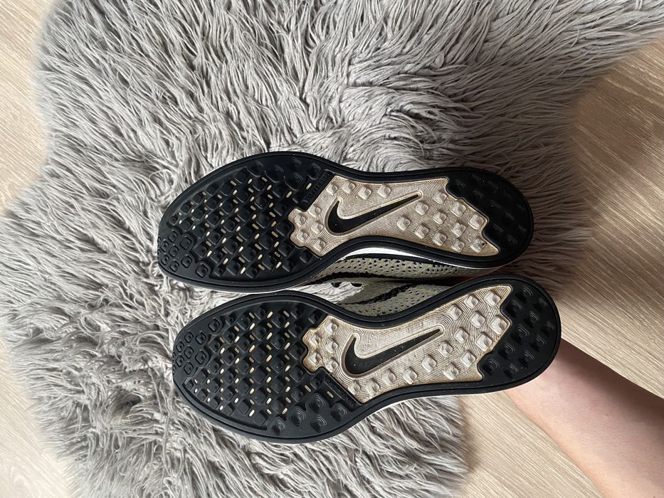 Nike Flyknit Racer Black,бігові кросівки найк,кросівки для спорту