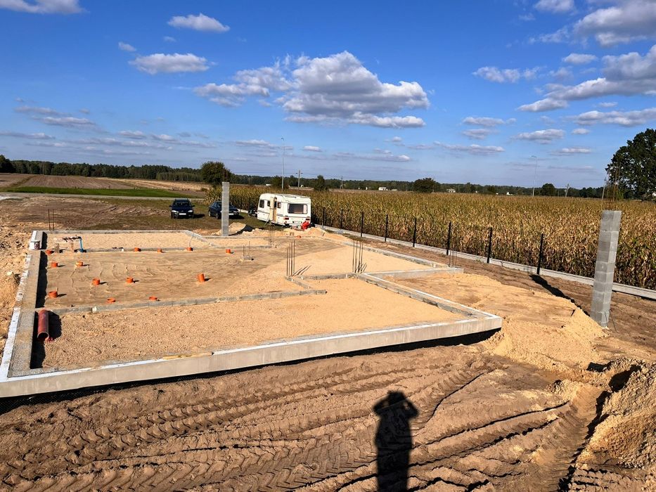 Budowa domów od fundamentów po dach