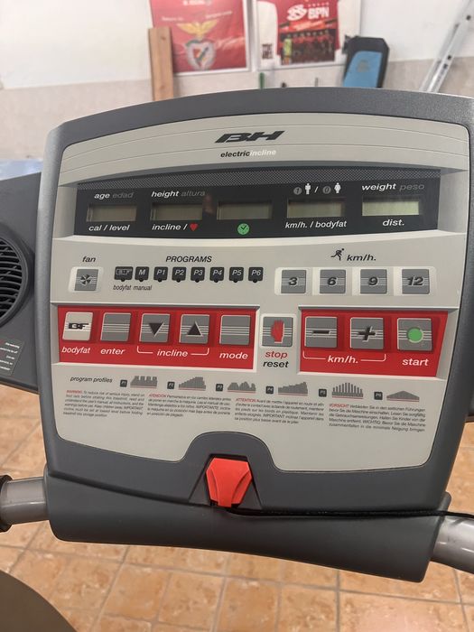 Passadeira BH Pioneer Pro - Eléctrica com inclinação
