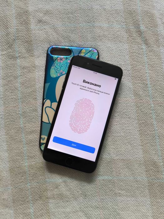 iPhone 8 Plus 64 ГБ Black Neverlock