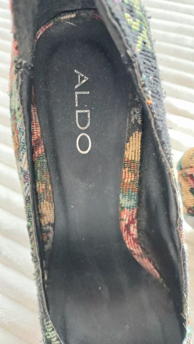 Szpilki w kwiaty Aldo 38