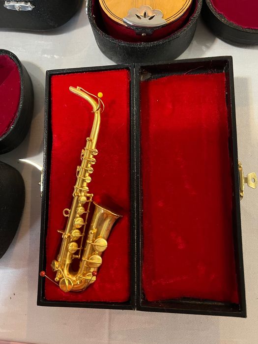 MINIATURAS - Instrumentos musicais