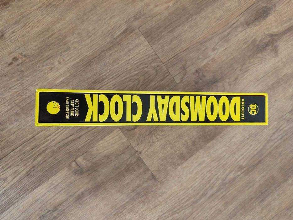 Komiks DC " Absolute DOOMSDAY CLOCK" Geoff Johns 2017