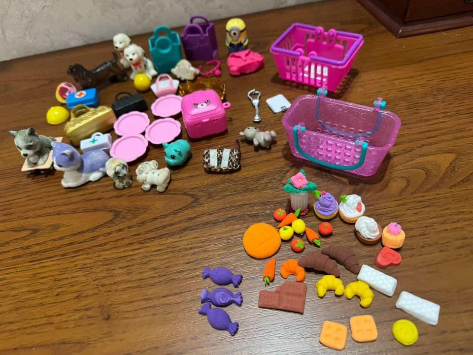 Аксесуари для ляльок барбі