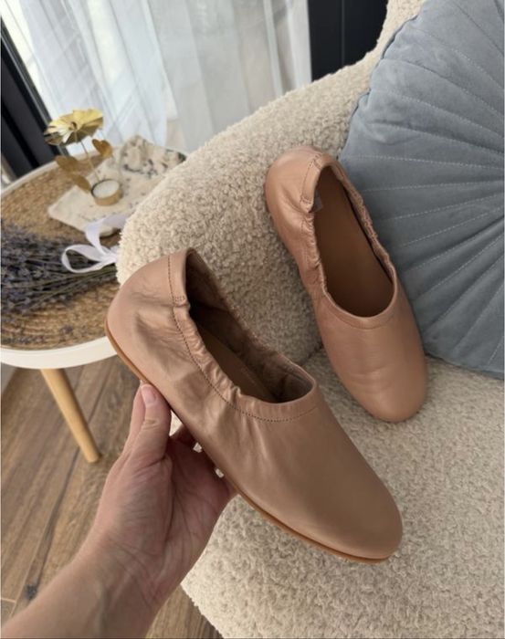 Мʼякі шкіряні балетки fitflop, 39р