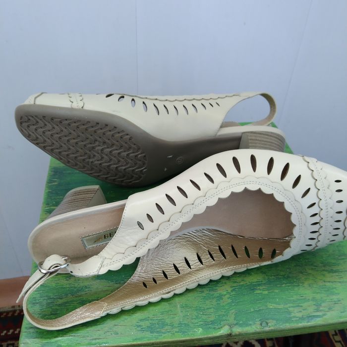 Босоніжки  кожание 42