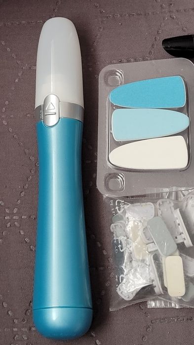 Sephora Scholl Nails INC  zestaw polerka elektryczna