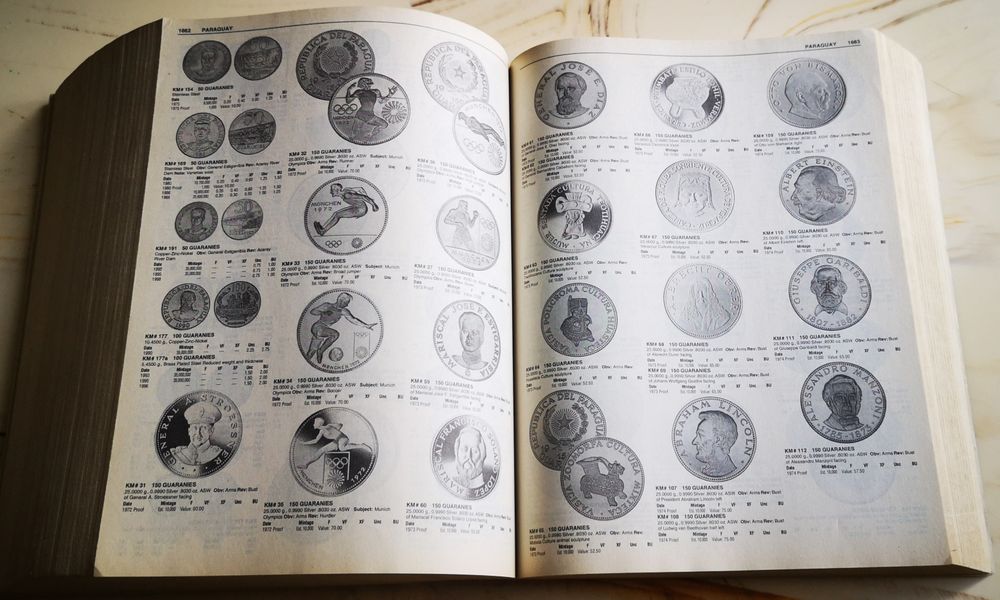 Каталог Краузе - книга про усі монети світу.