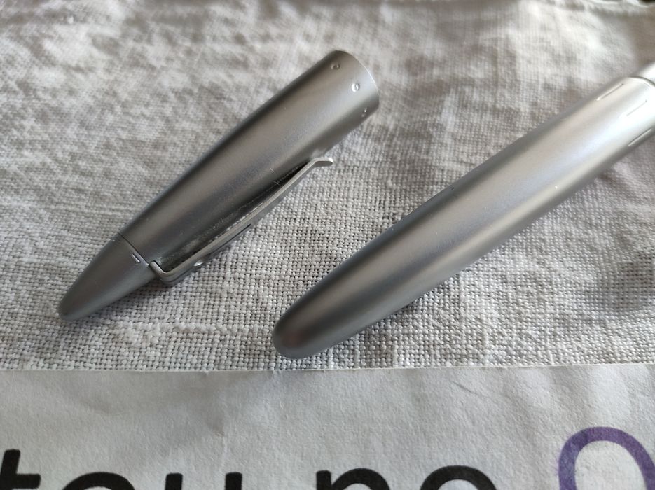 Esferográfica Lexon (Nova)