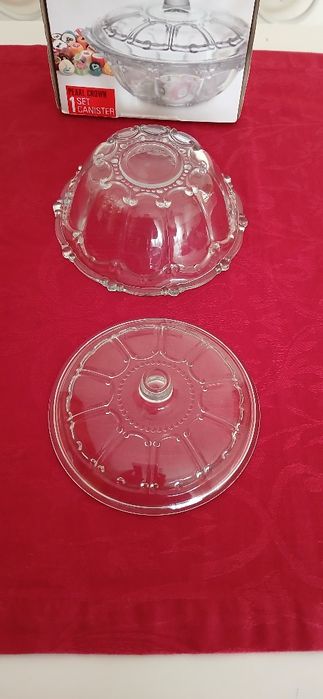 Bomboneira de vidro, nova