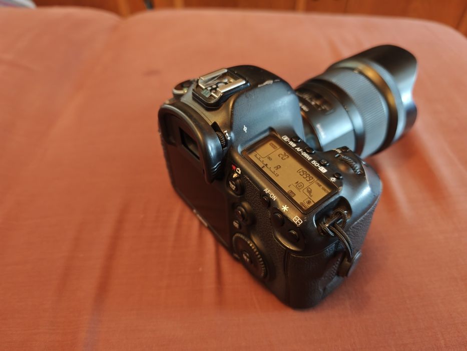 Lustrzanka Canon 5D mark III