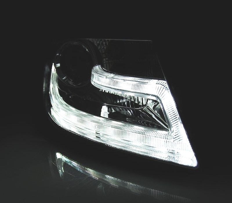 FARÓIS FRONTAIS AUDI A4 B8 07-11 LUZ DIURNA FUNDO CROMADO