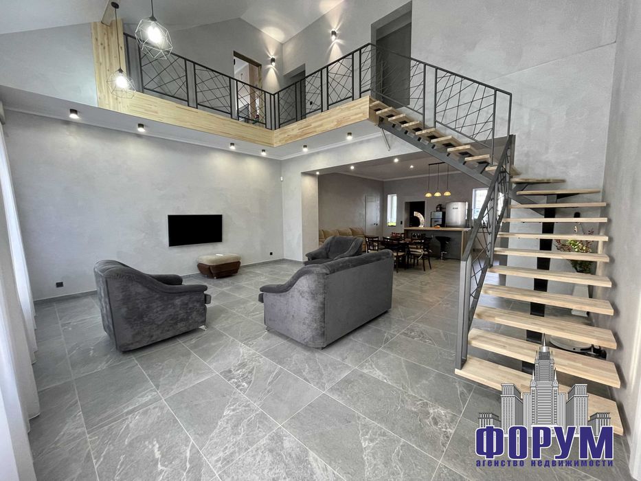 Продам новый дом 280 кв.м. Бородинский мкрн.183000  у.е.