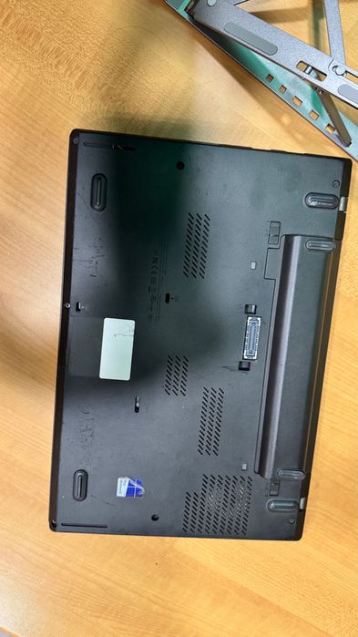 Portátil ThinkPad i5