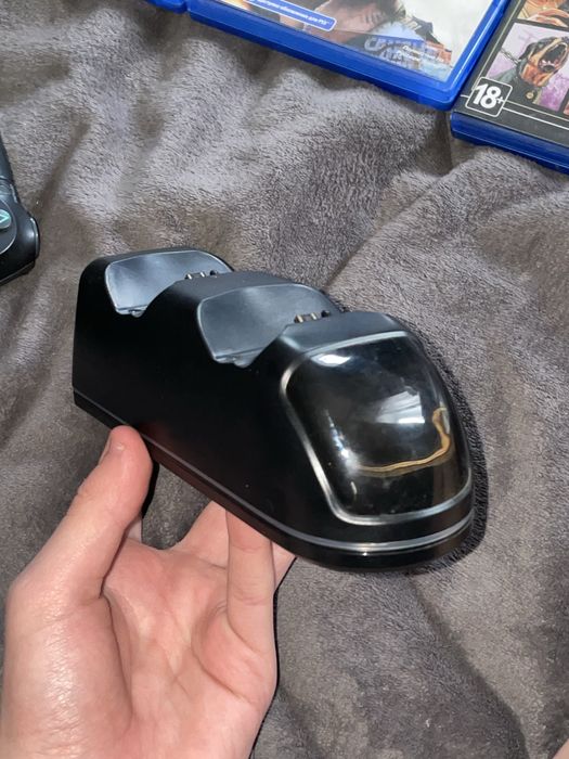 Sony Playstation 4 Slim 1TB