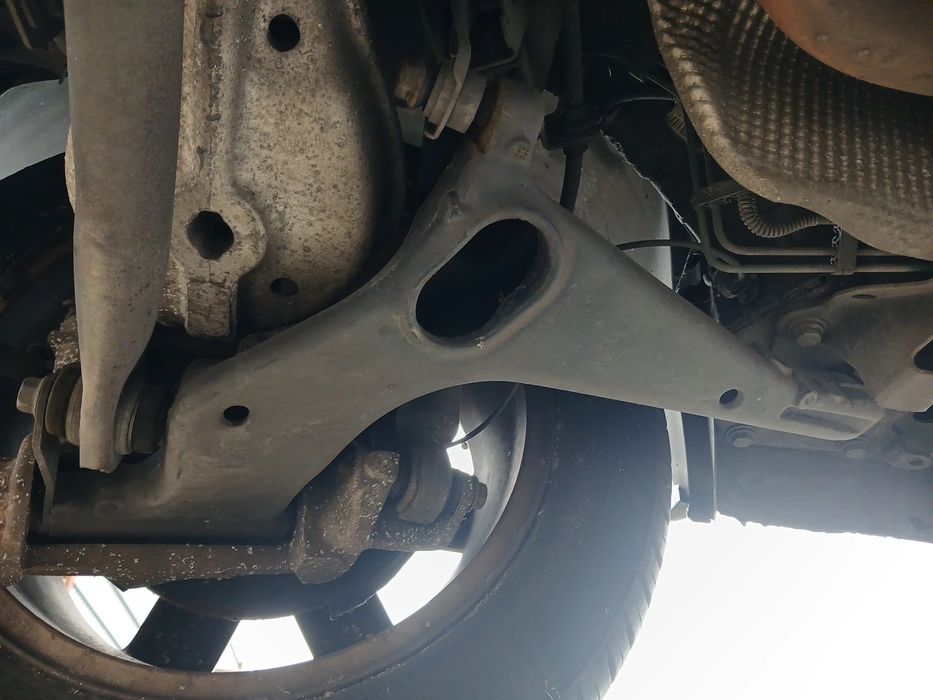 Braço de suspensão trás esquerdo RENAULT Vel Satis (BJ0_)